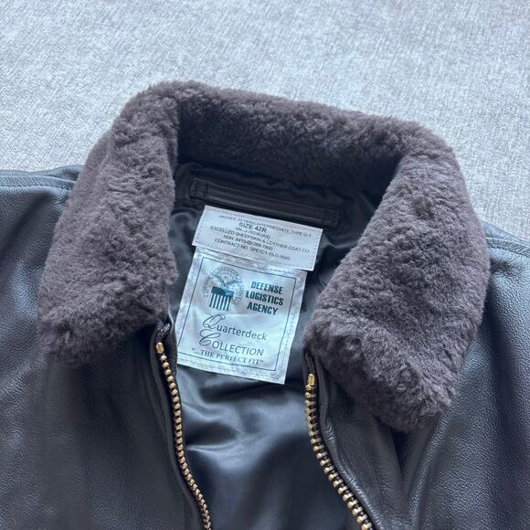 Genuine Men’s US Navy Brown Leather Flight Jacket - Picture 3 of 11